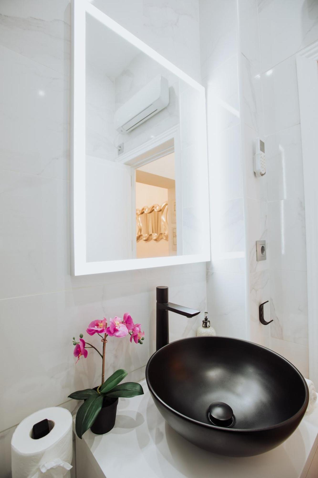 Apartmán La Guarda Del Angel Madrid Exteriér fotografie