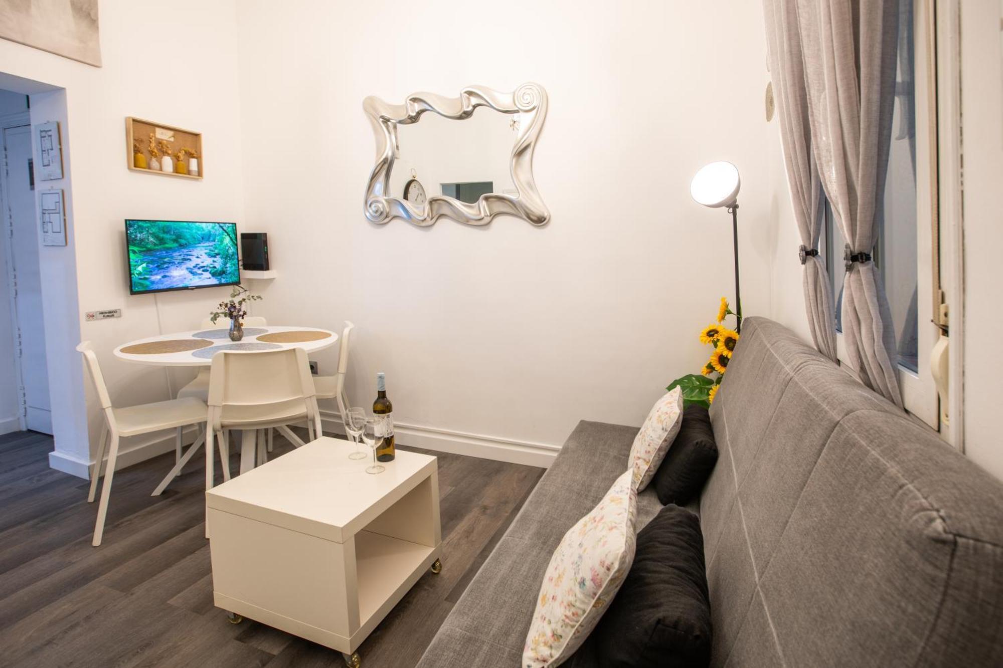 Apartmán La Guarda Del Angel Madrid Exteriér fotografie